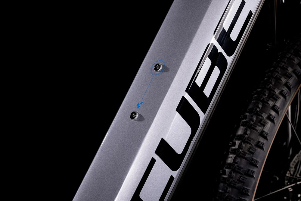 Cube Reaction Hybrid Performance 500 Polarsilver´n´blue 3 Cube Reaction Hybrid Performance 500 Polarsilver´n´blue – Bild 3