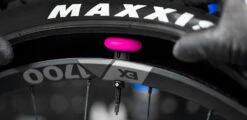 Muc-Off Stealth Tubeless Tag-Holder & 44mm Ventil Kit -Angebote Rad Wonne Store Muc Off Stealth Tubeless Tag Halter 44mm Ventil Kit 6
