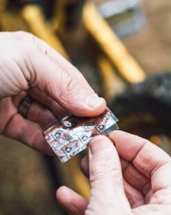 Peaty's Holeshot Tubeless Puncture Plugger Refill Pack -Angebote Rad Wonne Store PeatysHoleshotTubelessPuncturePluggerRefillPack 3